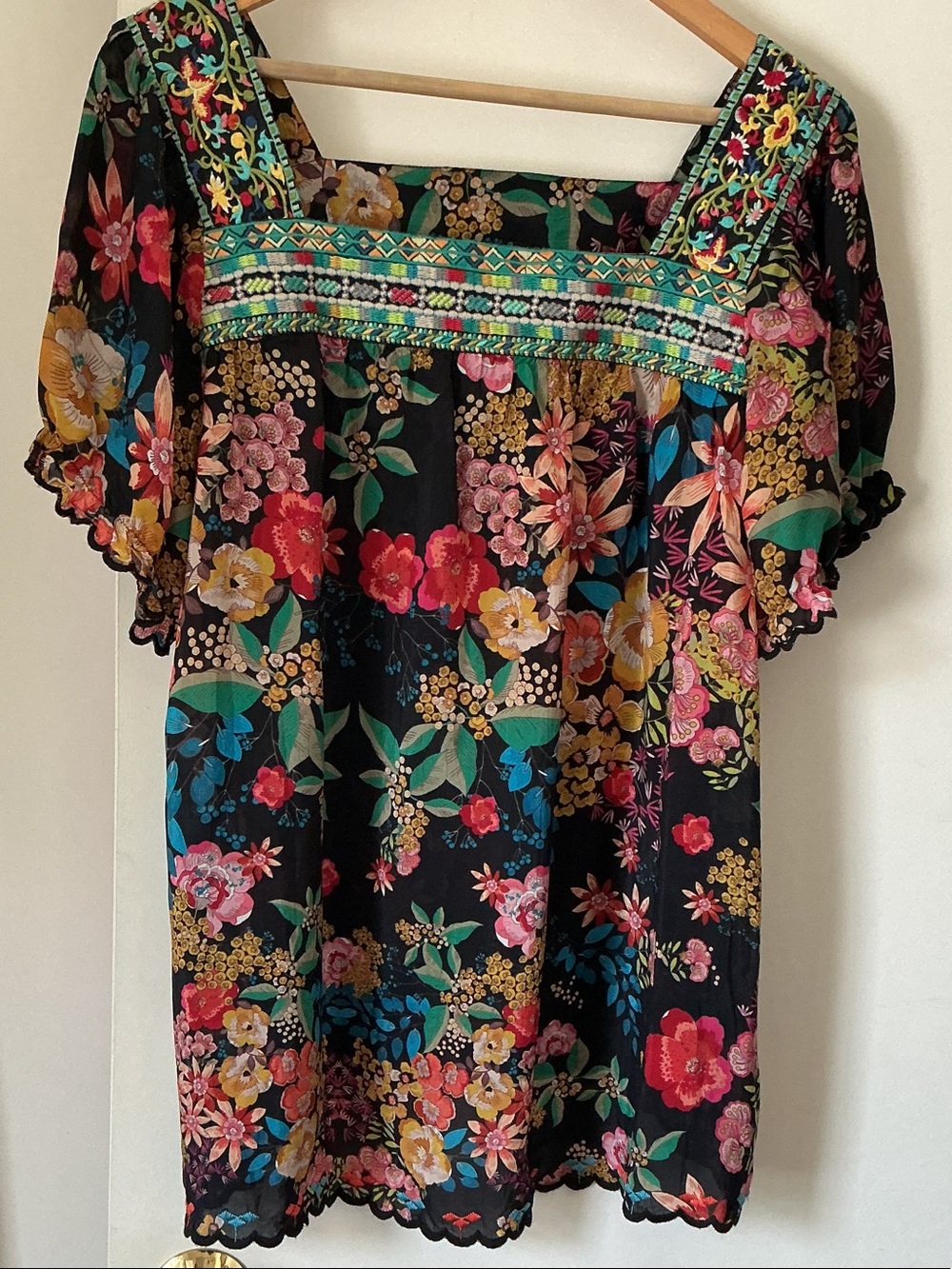 JOHNNY WAS BRISBANE Floral Embroidered Black Peasant Top - Multicolor